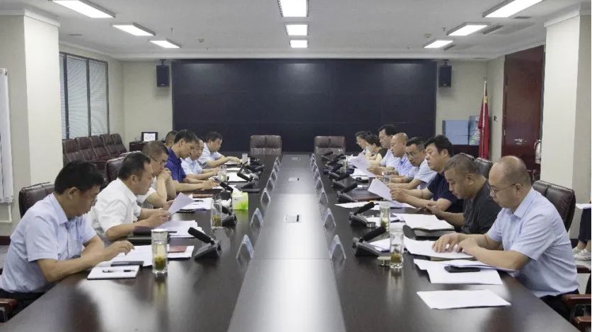 山西建投三建集團(tuán)召開(kāi)黨委理論學(xué)習(xí)中心組（擴(kuò)大）會(huì)議