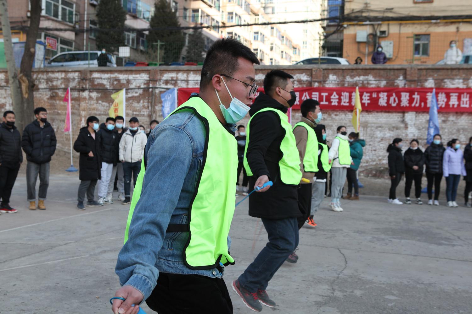 山西建投機(jī)械化集團(tuán)舉辦迎新年“凝心聚力，蓄勢再出發(fā)”職工趣味運動會