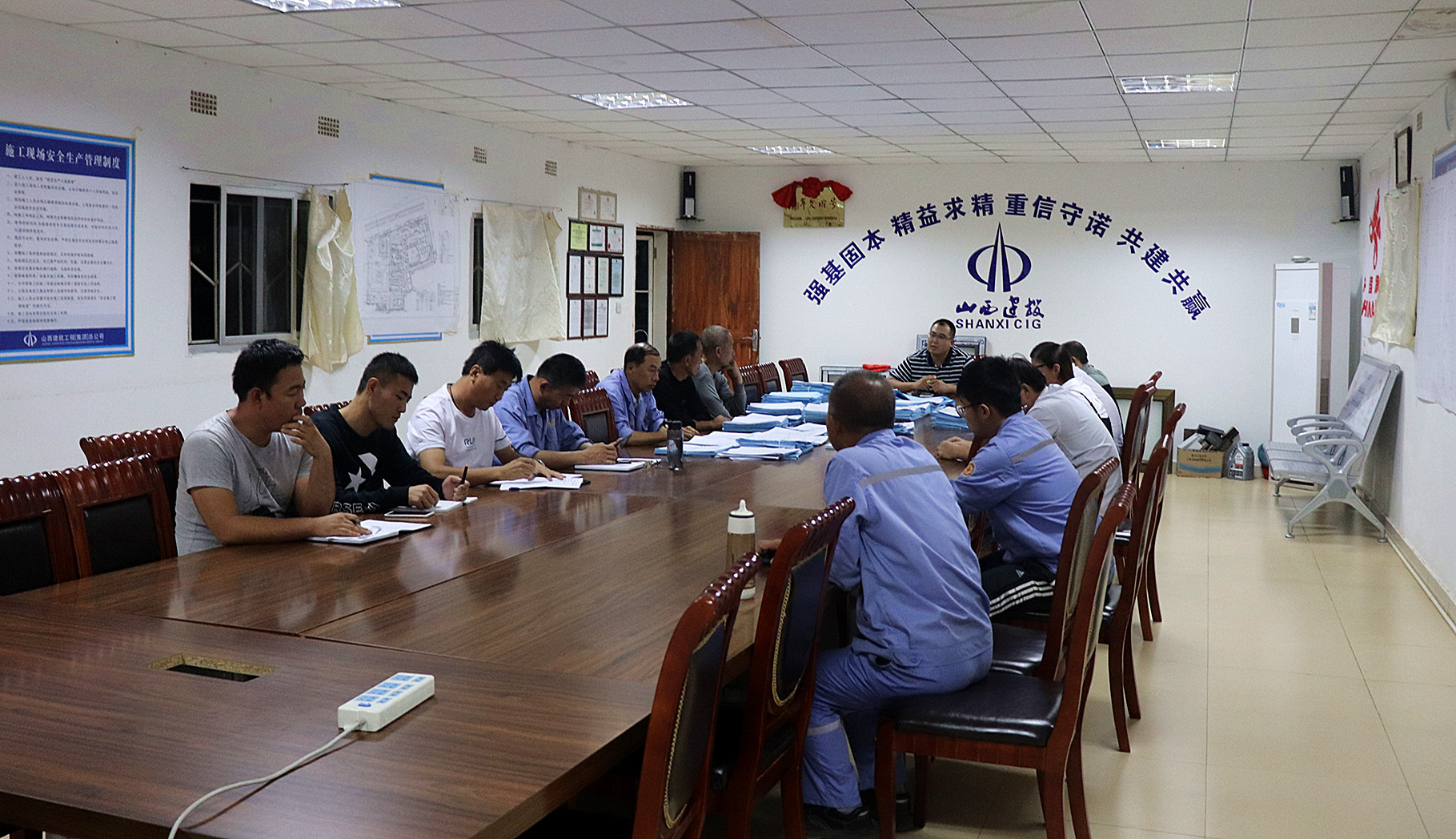 山西建投承建的援贊比亞醫(yī)院“火線”移交收治新型冠狀病毒感染的肺炎病患