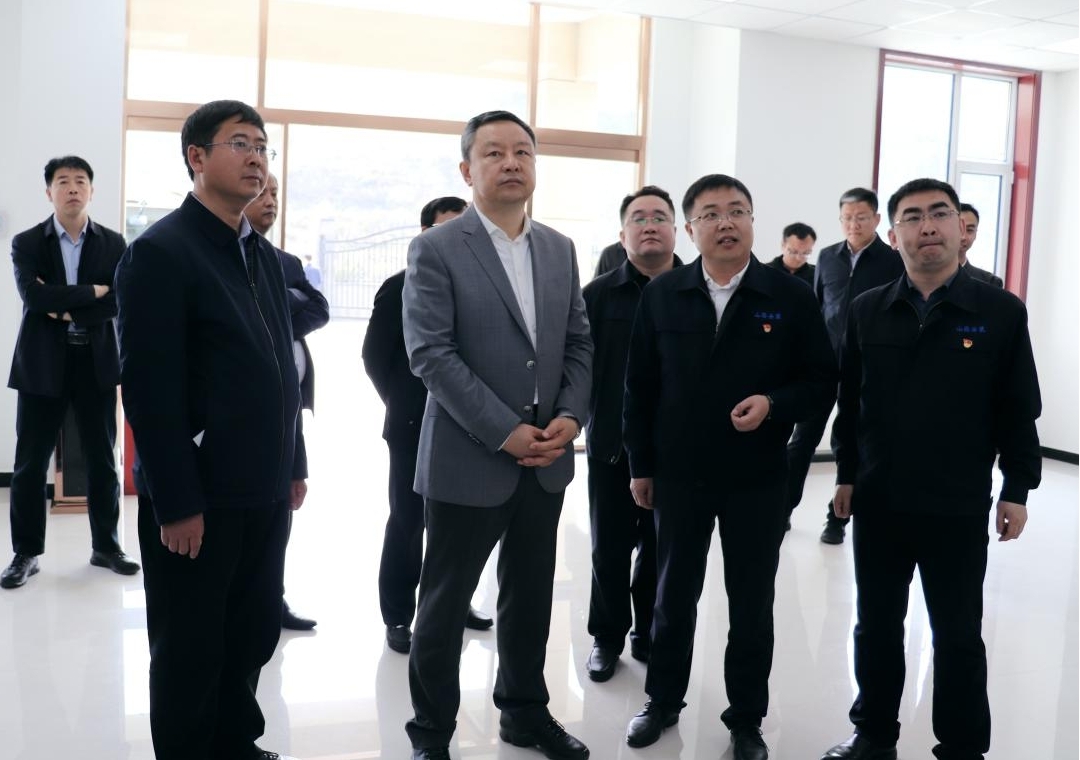 晉中市委書記在山西建投安裝集團(tuán)昔陽(yáng)經(jīng)濟(jì)技術(shù)開發(fā)區(qū)地下綜合管廊項(xiàng)目調(diào)研