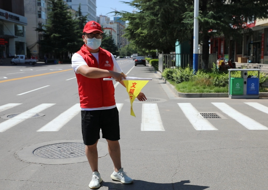 山西建投三建集團志愿服務(wù)點亮城市文明