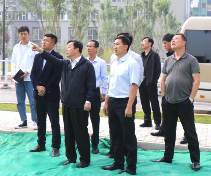 晉中市副市長在山西建投承建的重點工程調(diào)研