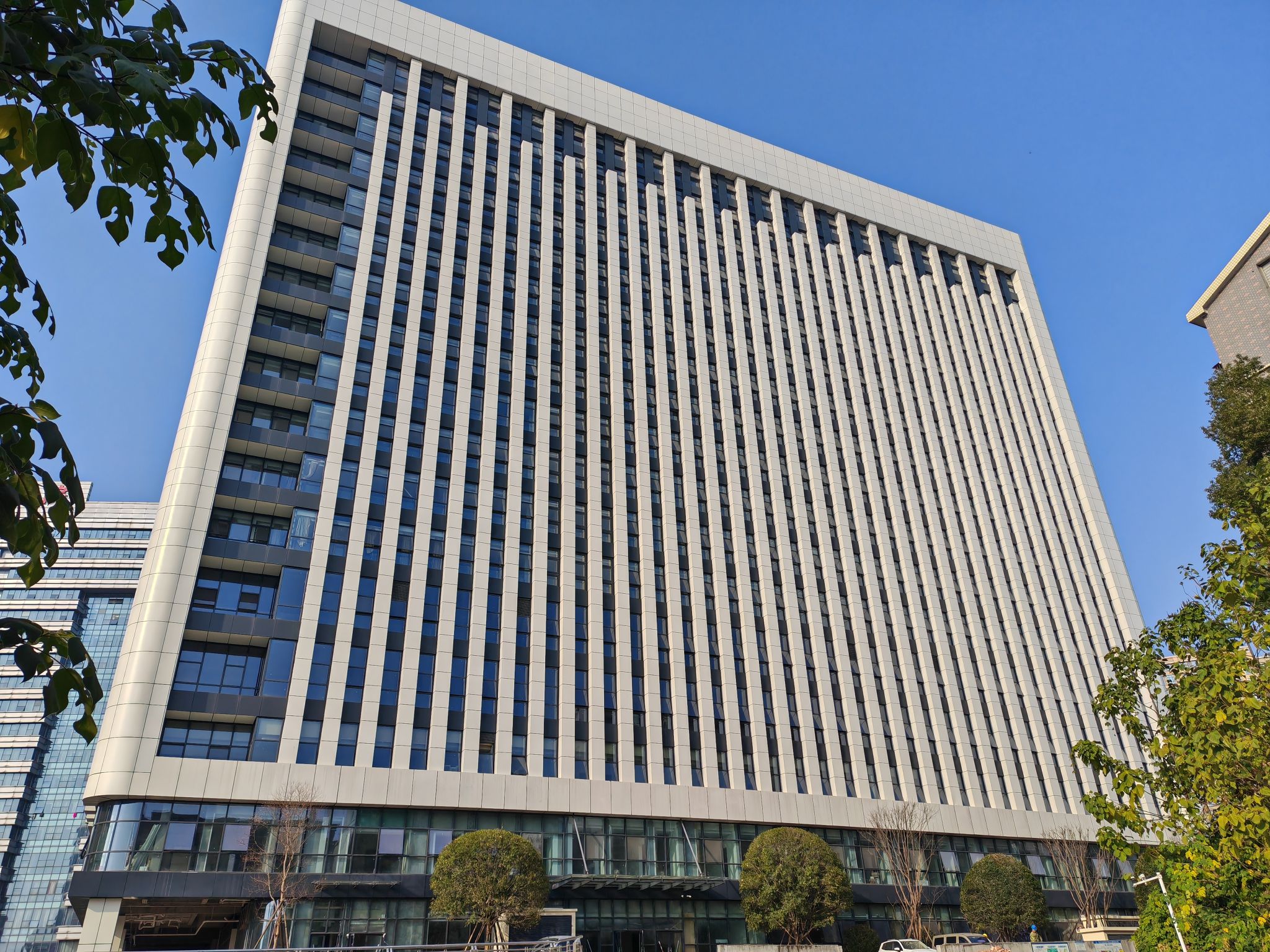 山西建投建筑裝飾公司強(qiáng)化生產(chǎn)安全：費(fèi)用管控提質(zhì)效 標(biāo)準(zhǔn)建設(shè)護(hù)安全