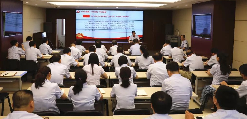 【基層動(dòng)態(tài)】山西建投建工集團(tuán)不忘初心、牢記使命——開創(chuàng)改革發(fā)展新局面，實(shí)現(xiàn)轉(zhuǎn)型升級(jí)新作為