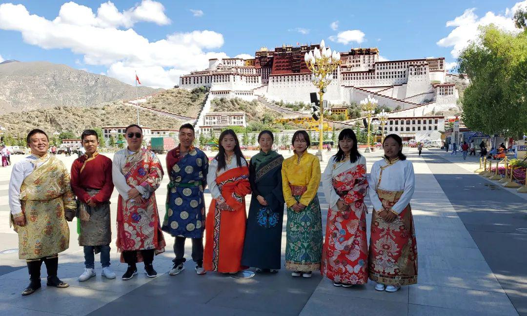 山西建投三建集團漢藏職工同慶藏歷新年