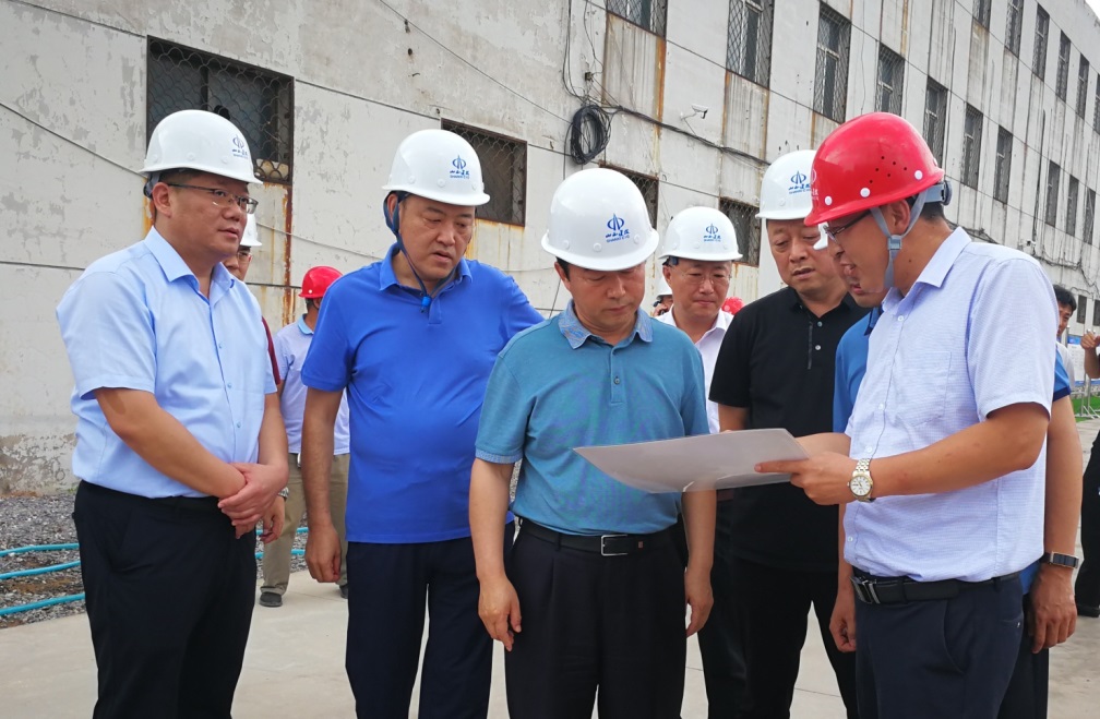 晉中市副市長在山西建投總承包部晉中市傳染病醫(yī)院改擴建項目調(diào)研