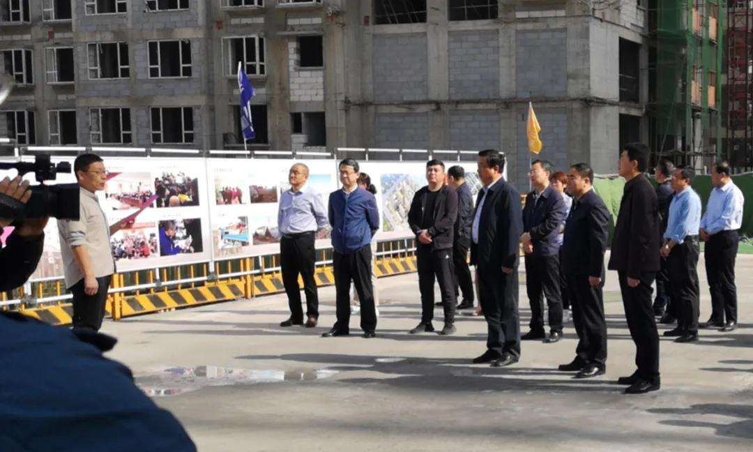 長治市委書記在山西建投三建集團(tuán)梁家莊城中村改造項目調(diào)研
