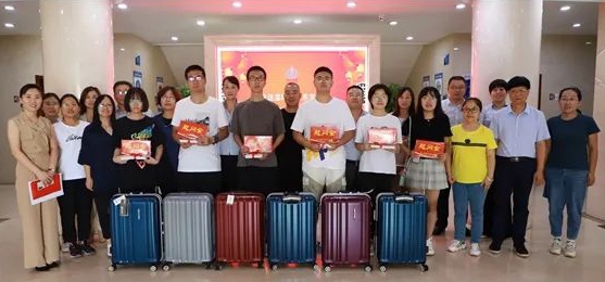 山西建投二建集團開展2020年度“金秋送溫暖情系學(xué)子心”活動