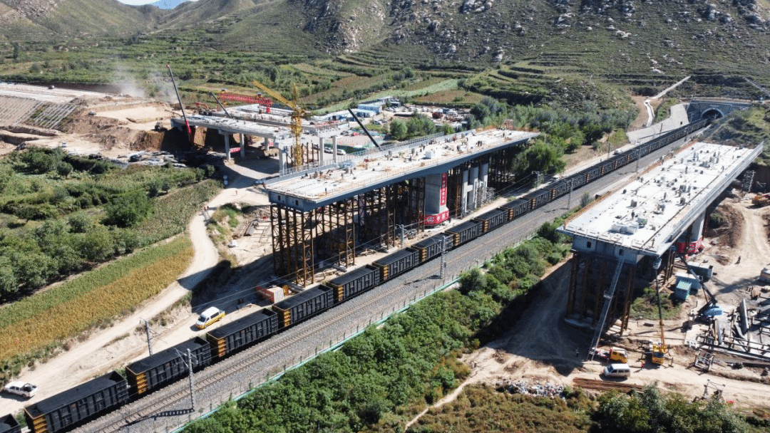 山西建投鋼構科工公司隊伍鑄魂篇：知行合一修內功 堅韌不拔展作風