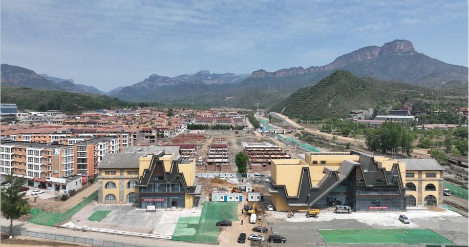 山西建投一建集團(tuán)承建的左權(quán)中國(guó)北方寫生基地榮登人民日?qǐng)?bào)