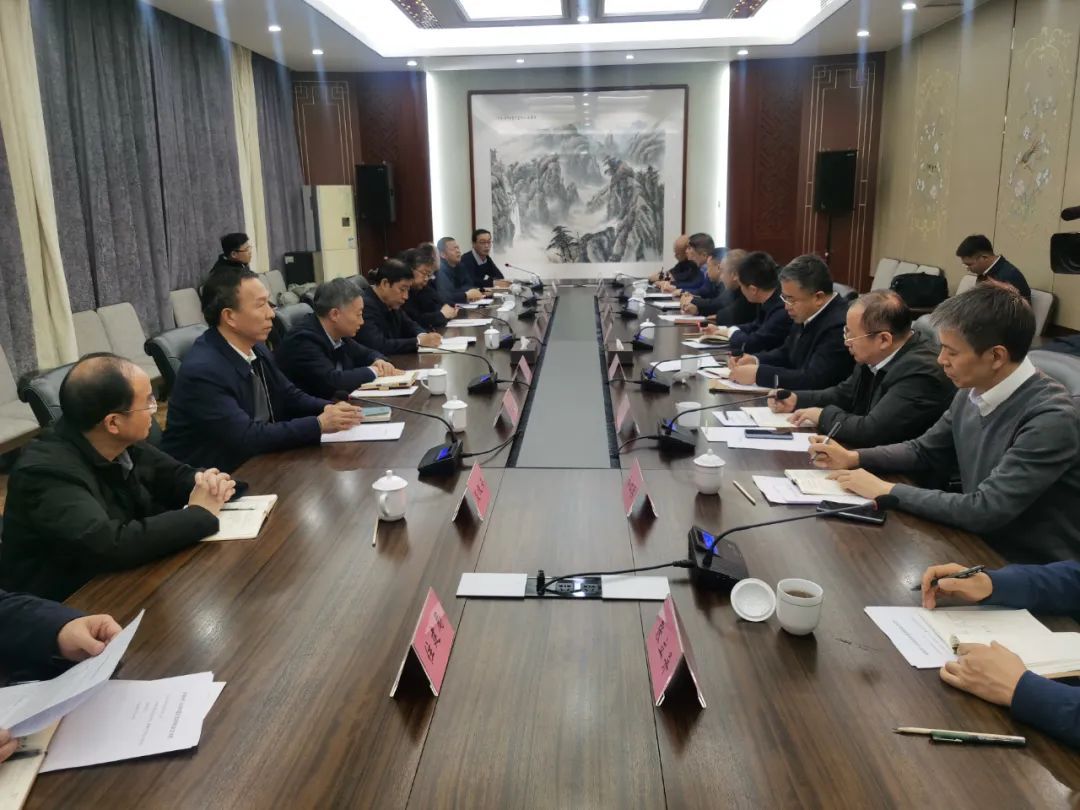 山西建投集團(tuán)與長(zhǎng)治市政府舉行工作會(huì)談