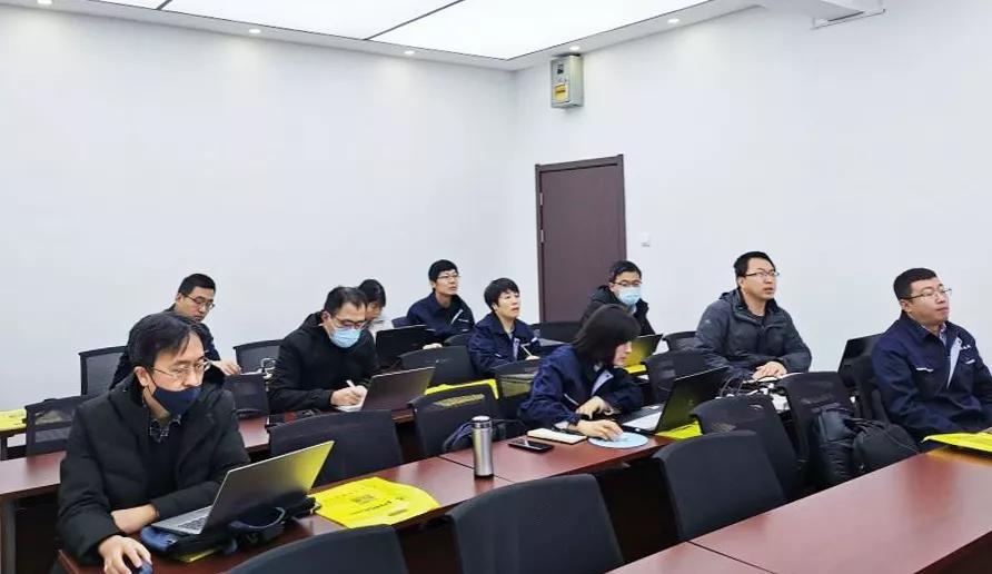 山西建投總承包公司舉辦品茗建筑云安全計算軟件模架專項方案計算專題培訓