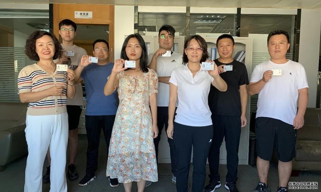 山西建投三建集團(tuán)用“小卡片”架起黨群“連心橋”