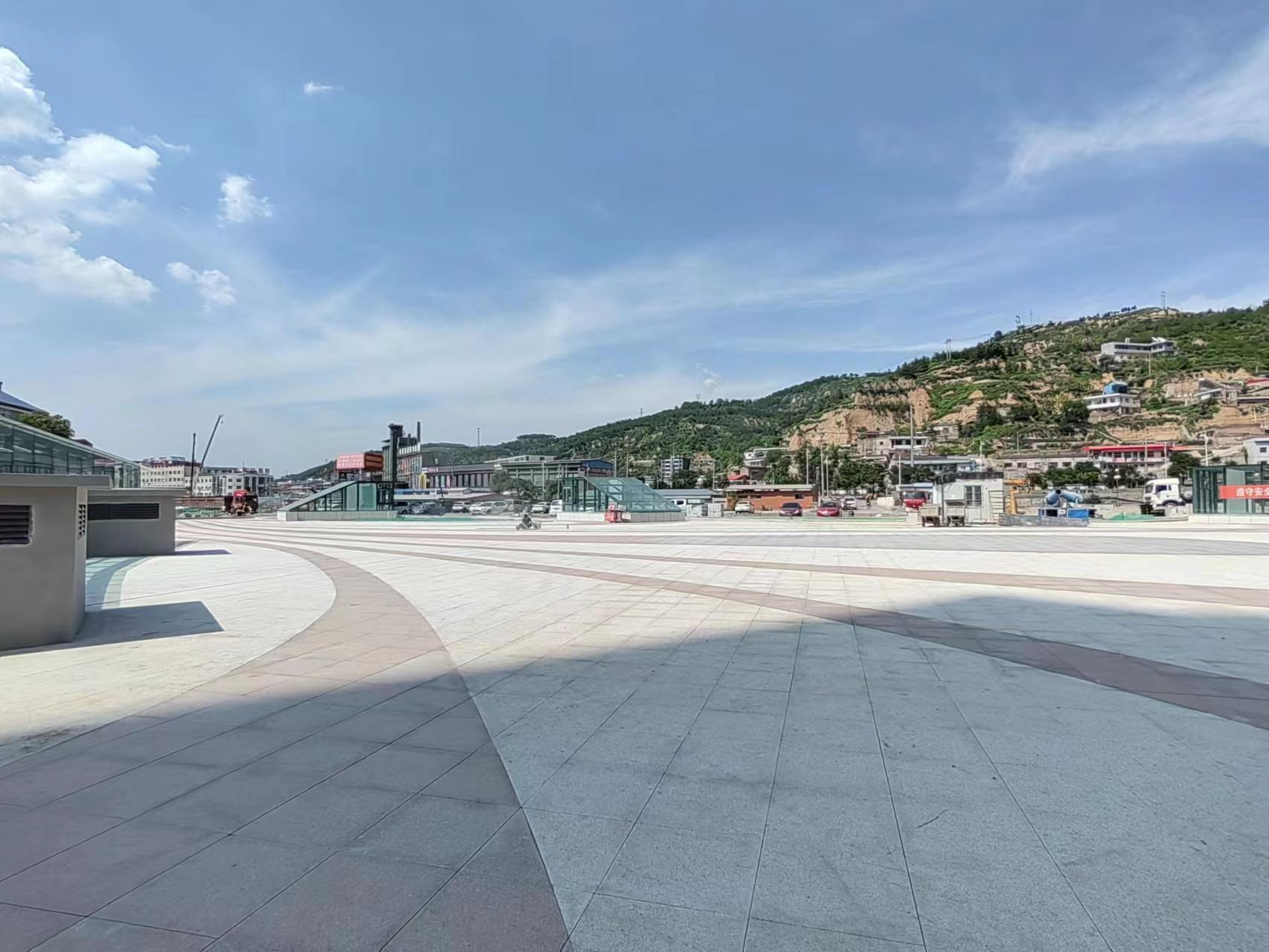 新地標！山西建投五建集團中陽縣中陽廣場及停車場項目開始運營