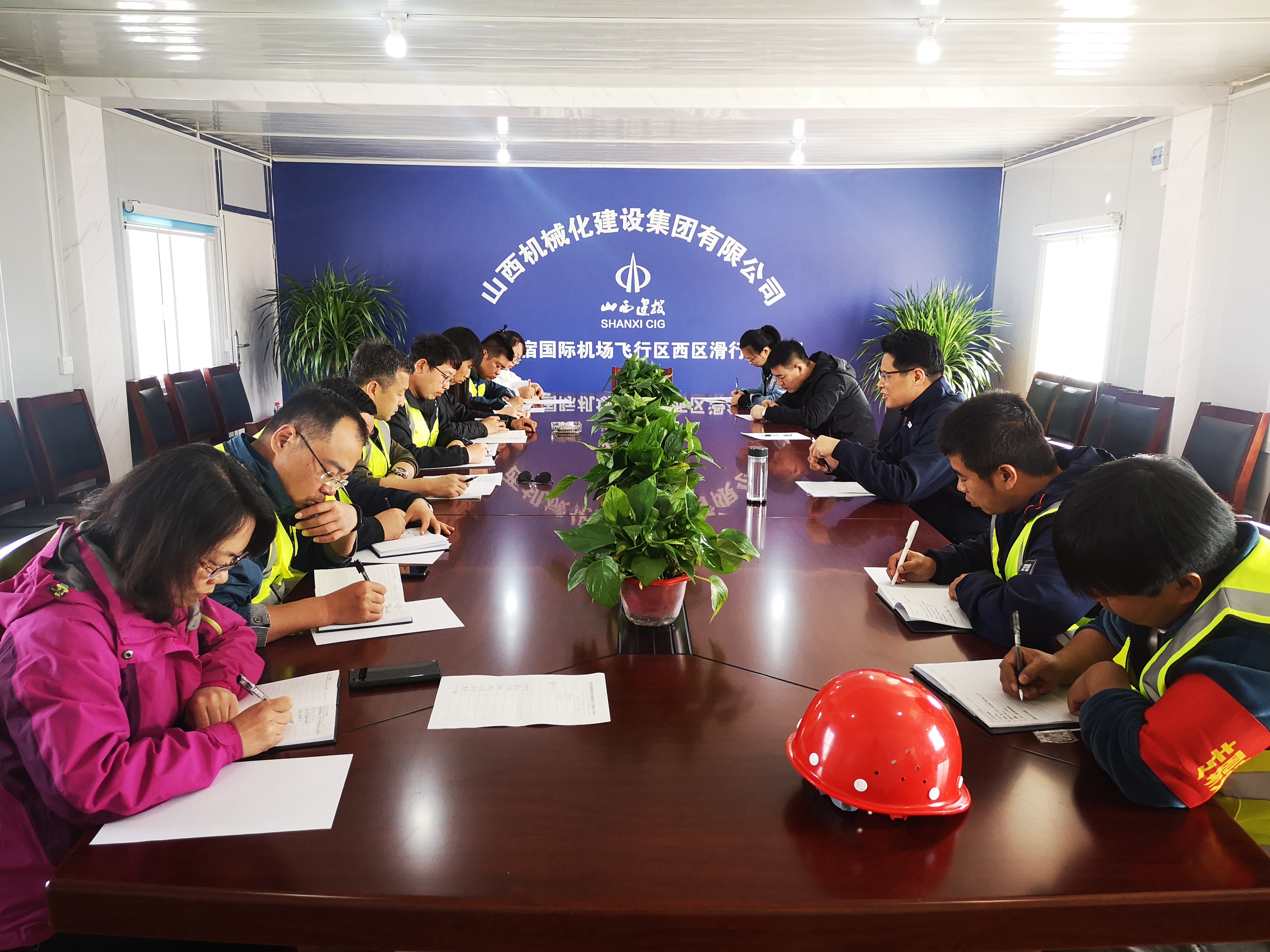 山西建投機(jī)械化集團(tuán)舉辦黨史學(xué)習(xí)教育 第五次專題學(xué)習(xí)暨讀書班現(xiàn)場(chǎng)學(xué)習(xí)會(huì)